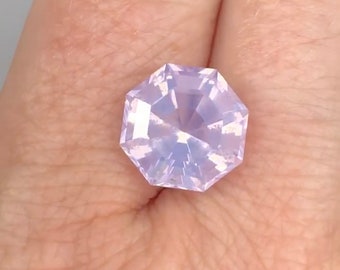 Lavender Quartz 6.17 carats octagon cut - Buy loose or customise