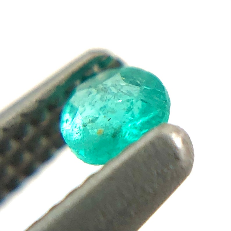 Paraiba tourmaline melee 0.05 carats 2.41x1.43mm round cut loose gemstone Buy loose or customise image 3