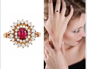 Anillo ovalado de espinela roja y diamantes en oro rosa - Elige tu talla de anillo