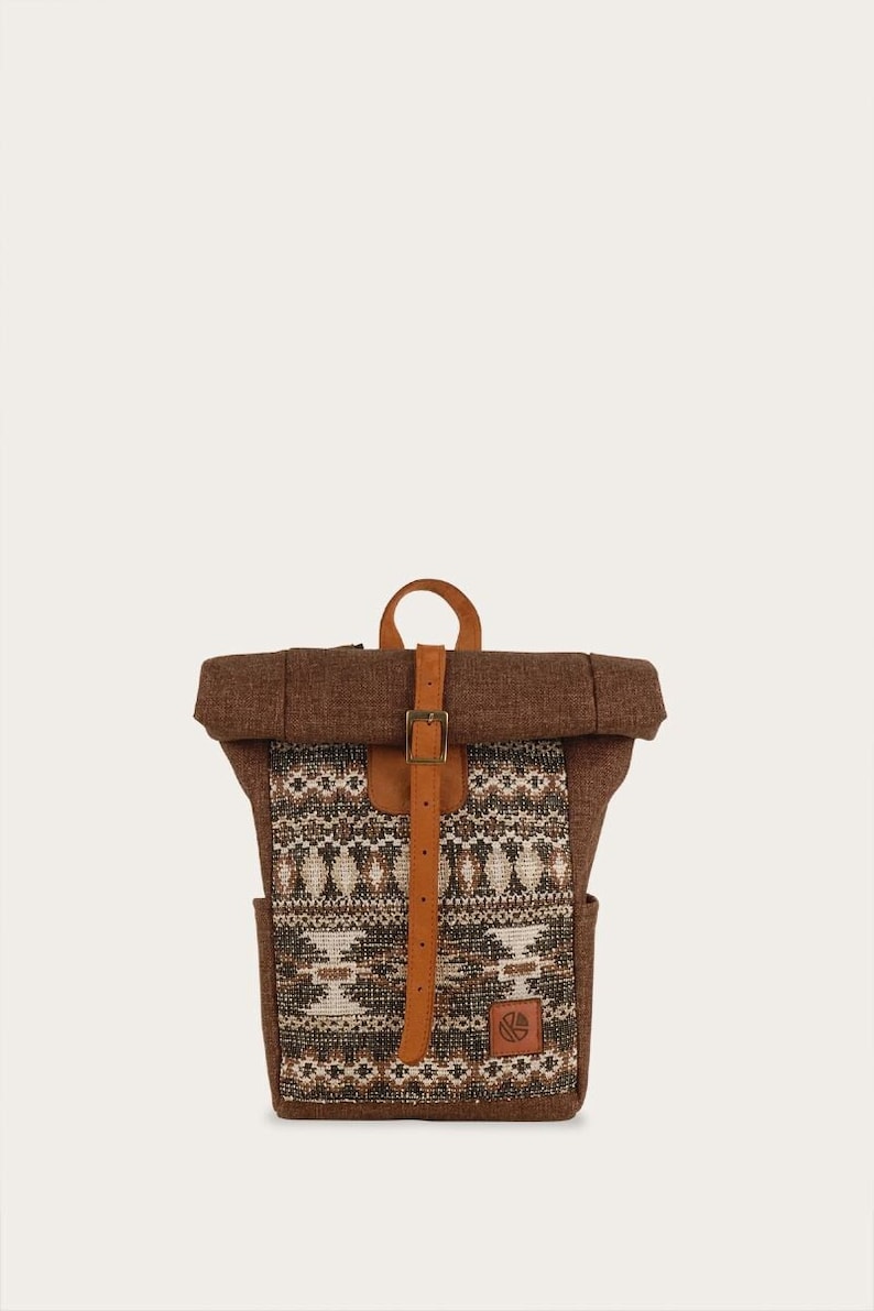 Small Brown Roll Top Backpack, Unisex Daypack, Kilim Backpack For Laptop, Men's Satchel, Ladies Boho Bag, Boho Rucksack, School Bookbag afbeelding 1