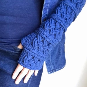 Claire - Celtic fingerless gloves PATTERN