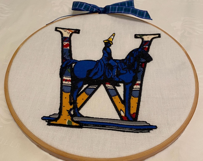 Glasgow Wellington Monument Embroidery Hoop - Appliqued Letter "W"from The Glasgow Alphabet & Tartan Bow