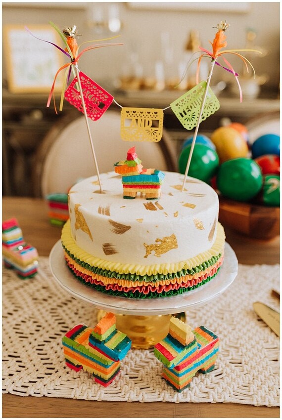 1x Mini Donkey Pinata Cake Topper Coco Cinco De Mayo Fiesta Birthday Wedding Decoration First
