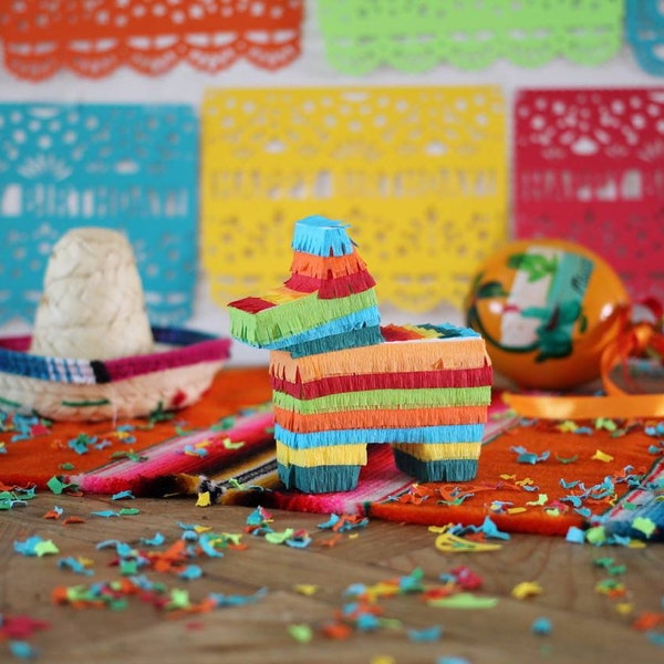 Mini Pinata Favors (3) Fiesta Wedding Favor, Cinco de Mayo, Mexican Welcome Bag, Party Favor, Fiesta Birthday, Mexico Wedding Welcome Bag