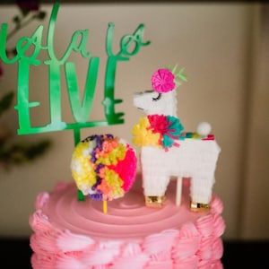 Llama Cake Topper: Boho Fiesta Party Decoration