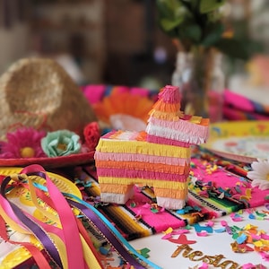 Mini Piñata Fiesta Party Favors: Rellenables y Personalizables