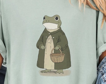 Cottagecore Frog Shirt, Whimsical Frog Illustration Tee, Comfort Colors Nature Shirt, Cozy Frog Graphic T Shirt, Soft Vintage Frog Shirt