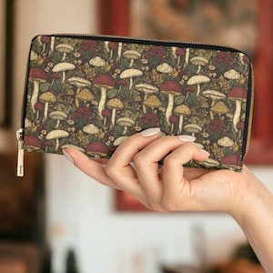 Cartera con forma de hongo, cartera Cottagecore, bonita cartera bohemia para mujer, cartera de viaje, cartera de piel vegana, cartera con margaritas, regalo de flores silvestres para amantes de las flores