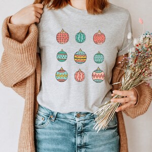 Christmas Ornament Ball Shirt T-shirt, Christmas Shirt, Family Christmas Tee, Pink Retro Christmas, Christmas Outfit, Holiday Party Apparel