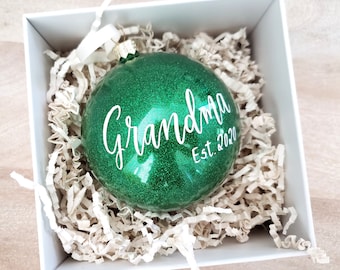 Grandma Ornament, Pregnancy Announcement, Grandparents Baby reveal ornament ,Grandpa Ornament, Green Glitter Ornament, Glass Bauble Ball