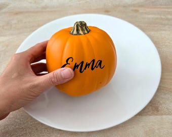 Personalized Mini Pumpkin Place Card: Hand-Lettered Thanksgiving Decor