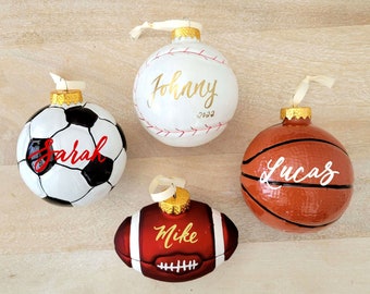 Personalisierte Sportball Weihnachtsverzierung: Handbeschriftetes Glaskugel Geschenk