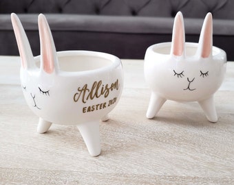 Personalized Easter Gift Decoration, Bunny Planter with legs, Herb Planter, Ceramic Rabbit Planter, Bunny Pot, Succulent Pot, Mini Planter