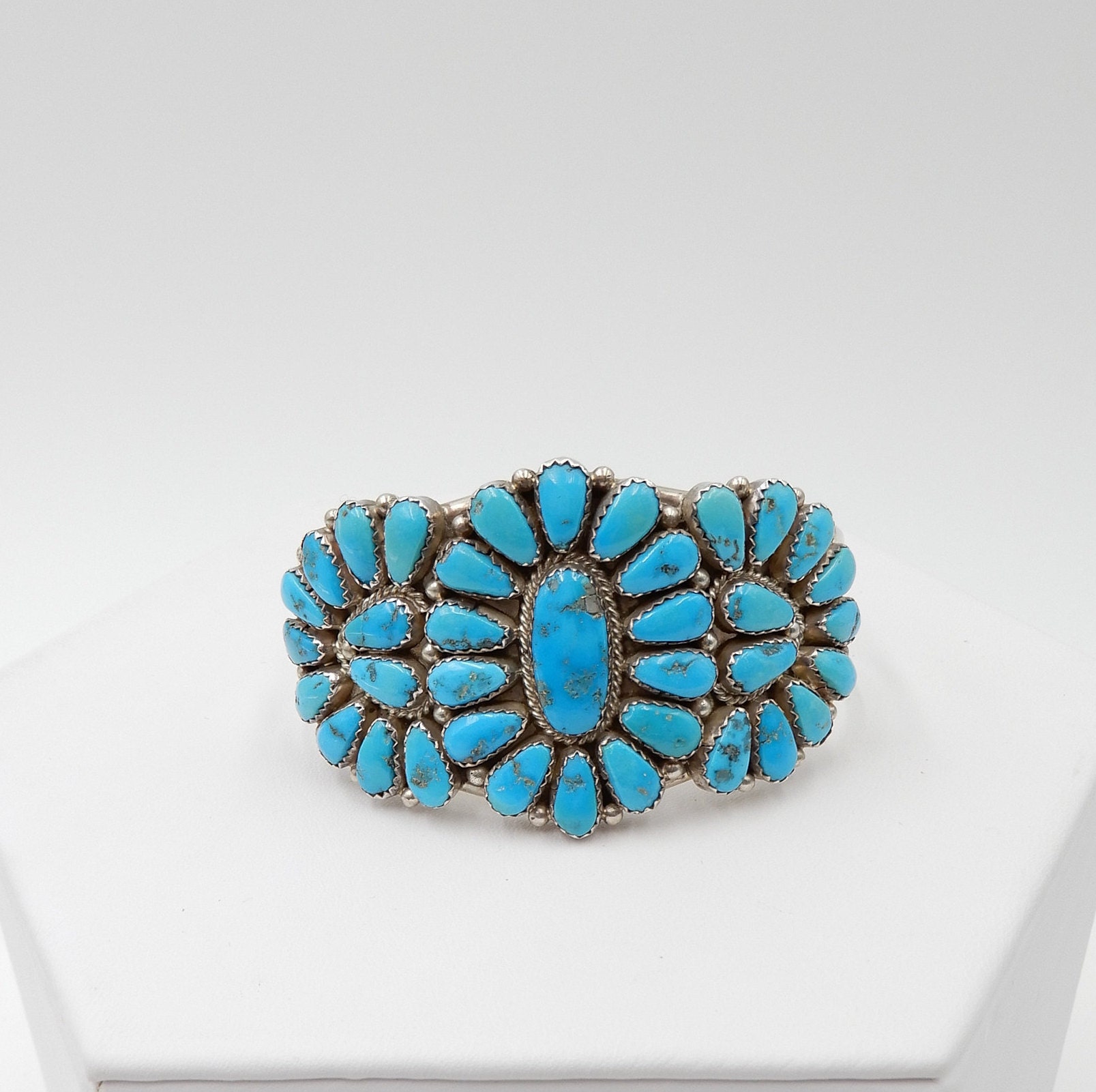 Beachy Chic Karen Hill Tribe Printed Bar and Toggle Clasp Sterling Silver Sleeping Beauty Turquoise Bracelet Heavy Figaro Chain