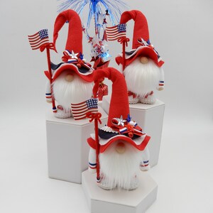 4th of July Gnome, Patriotic Gnome, Wizard Gnome, Independance Day Gnome, Country Gnome, Home Decor, Tabletop Decor