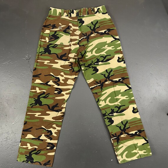 Vintage 80s Army Woodland Camo/Camouflage Pants. … - image 4