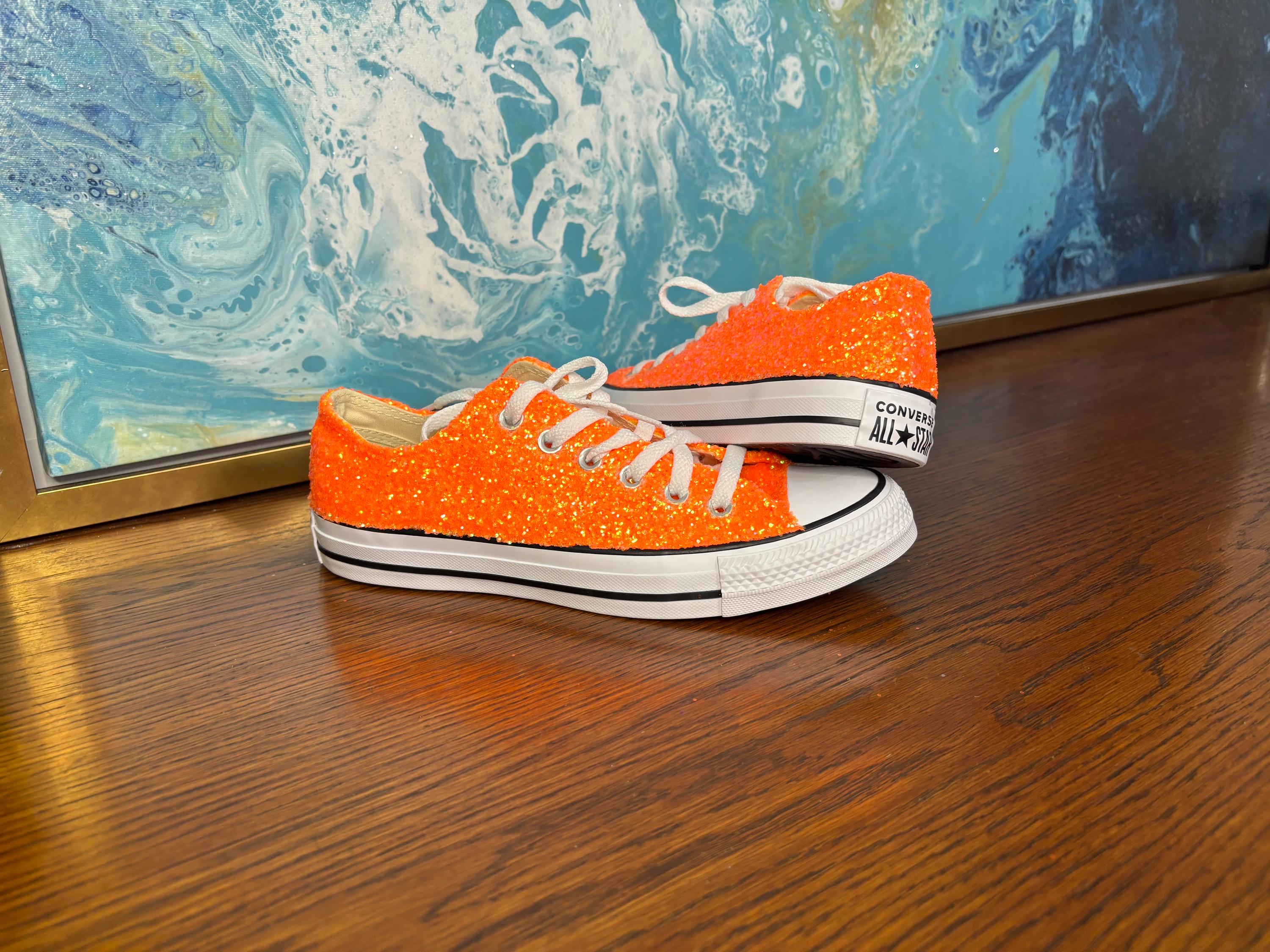 90s converse ネオンクロック　販促物 Neon 90s Men's High Top Canvas Shoes, Vibrant Retro High-top