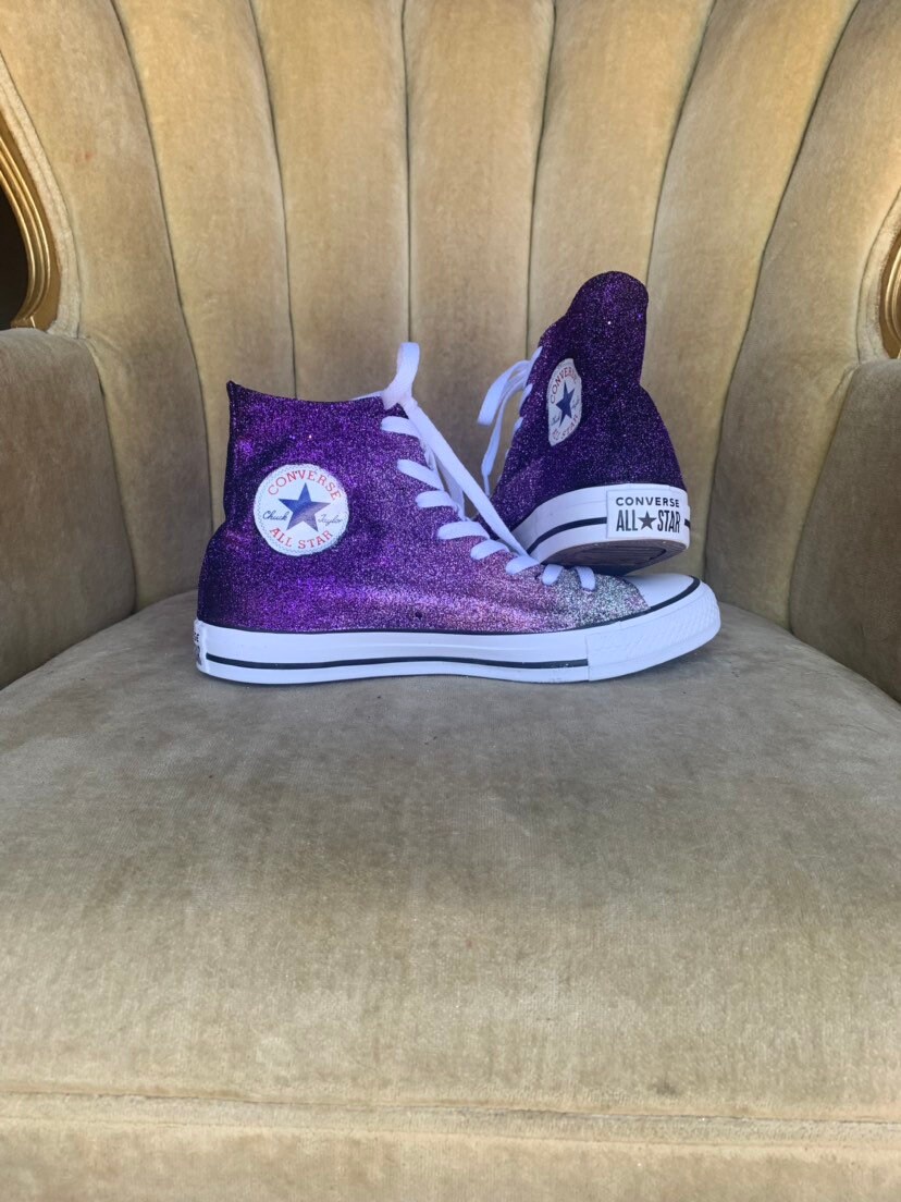 Purple sequin deals converse