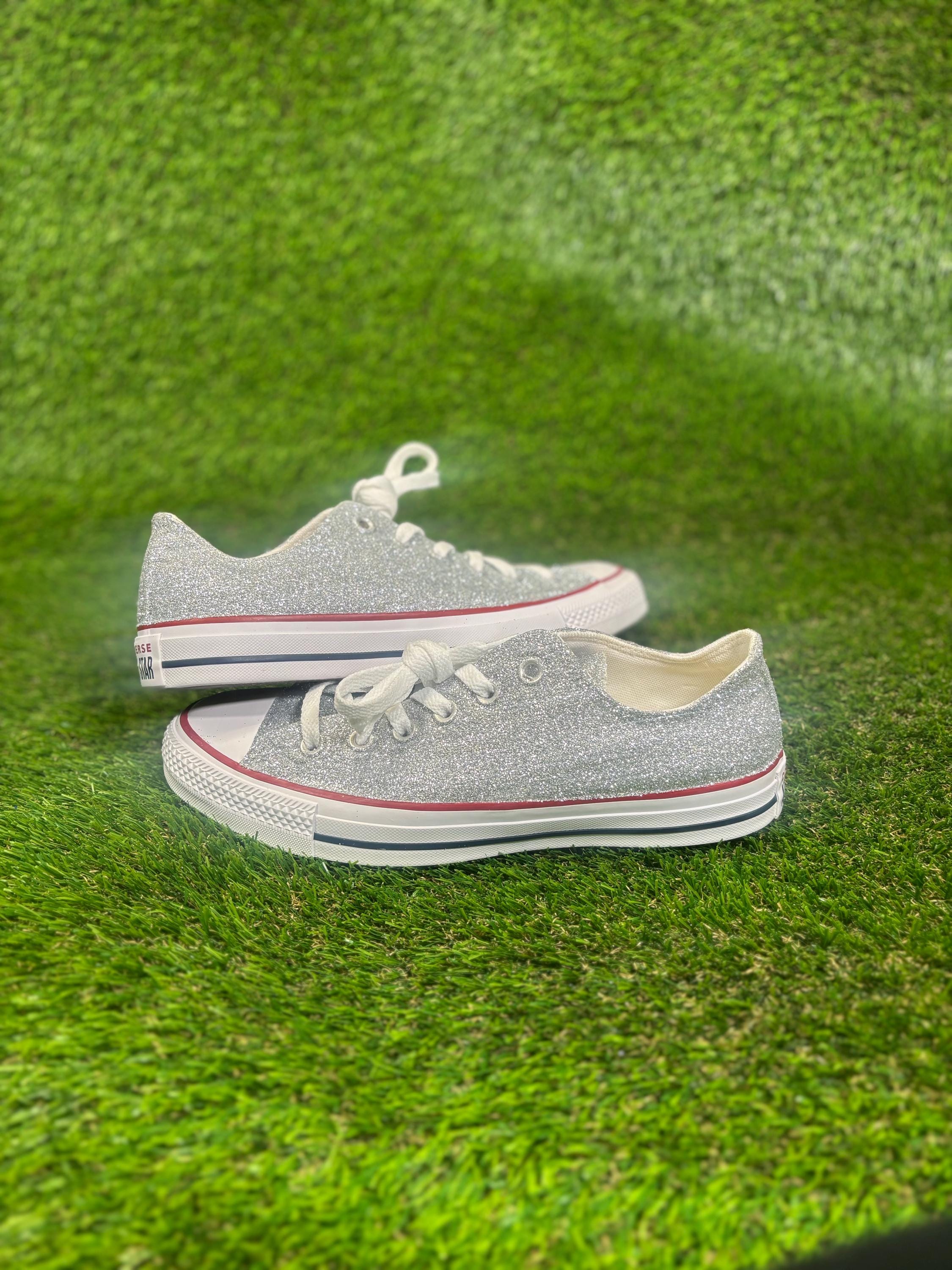 Converse Chuck Taylor All Star Silver Glitter Low Top Sneakers Unisex M 11 W 13 Converse All Stars in Silver Glitter. Bedazzled Chuck  main image 2
