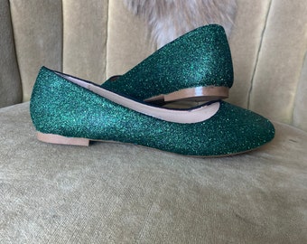 woman's green ballet flats. Custom made to order. Hunter green.