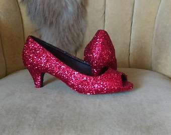 Ruby red glitter high heels. Red heels.Bridal shoes. Sizes 5-13 Custom made to order heels. Wizard of oz.