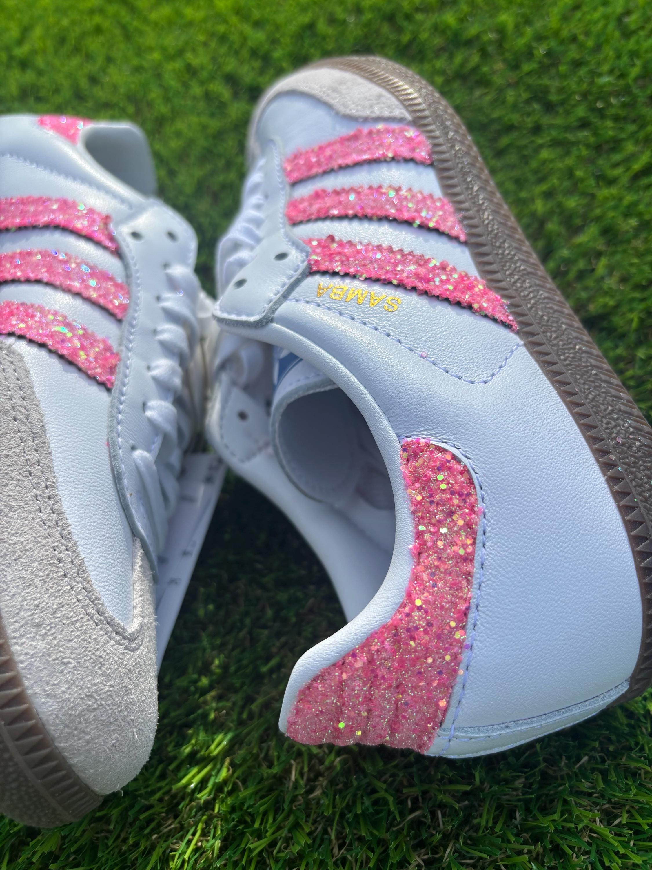 Pink Glitzer Adidas Mit Glitzer Womens Adidas Superstar W BD8054 Shocking  Pink Glitter  Foot