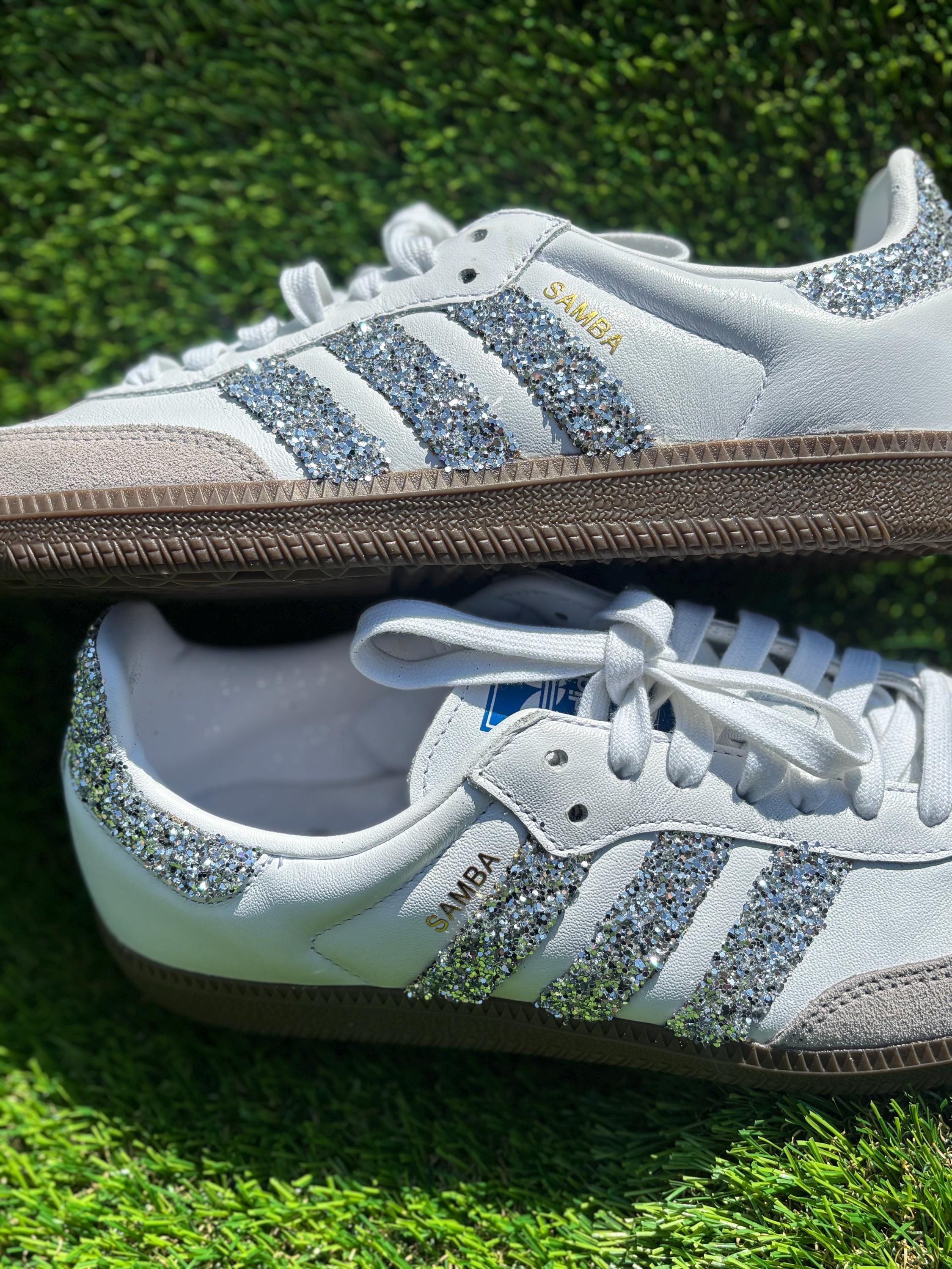 adidas gazelle silver green womens adidas Originals Samba OG 'Off White Sandy Pink Gum' (WMNS)