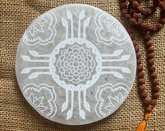 Floral Zia Engraved Selenite Crystal Charging Plate Sacred New Mexico Zia Sun Laser Etched Art Laser Engraved Selenite Gift Spiritual Gift