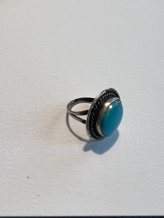 Vintage Sterling Silver and Turquoise Ring - image 2