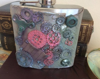 Steampunk hip flask, Gentleman's hip flask, Embellished hip flask, Great gift, Fathers day present, Groomsmen's gift, Wedding day gift