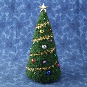 Miniature Dollhouse Christmas Tree: Handcrafted 1/24 Scale Diorama, 4&quot; Tall