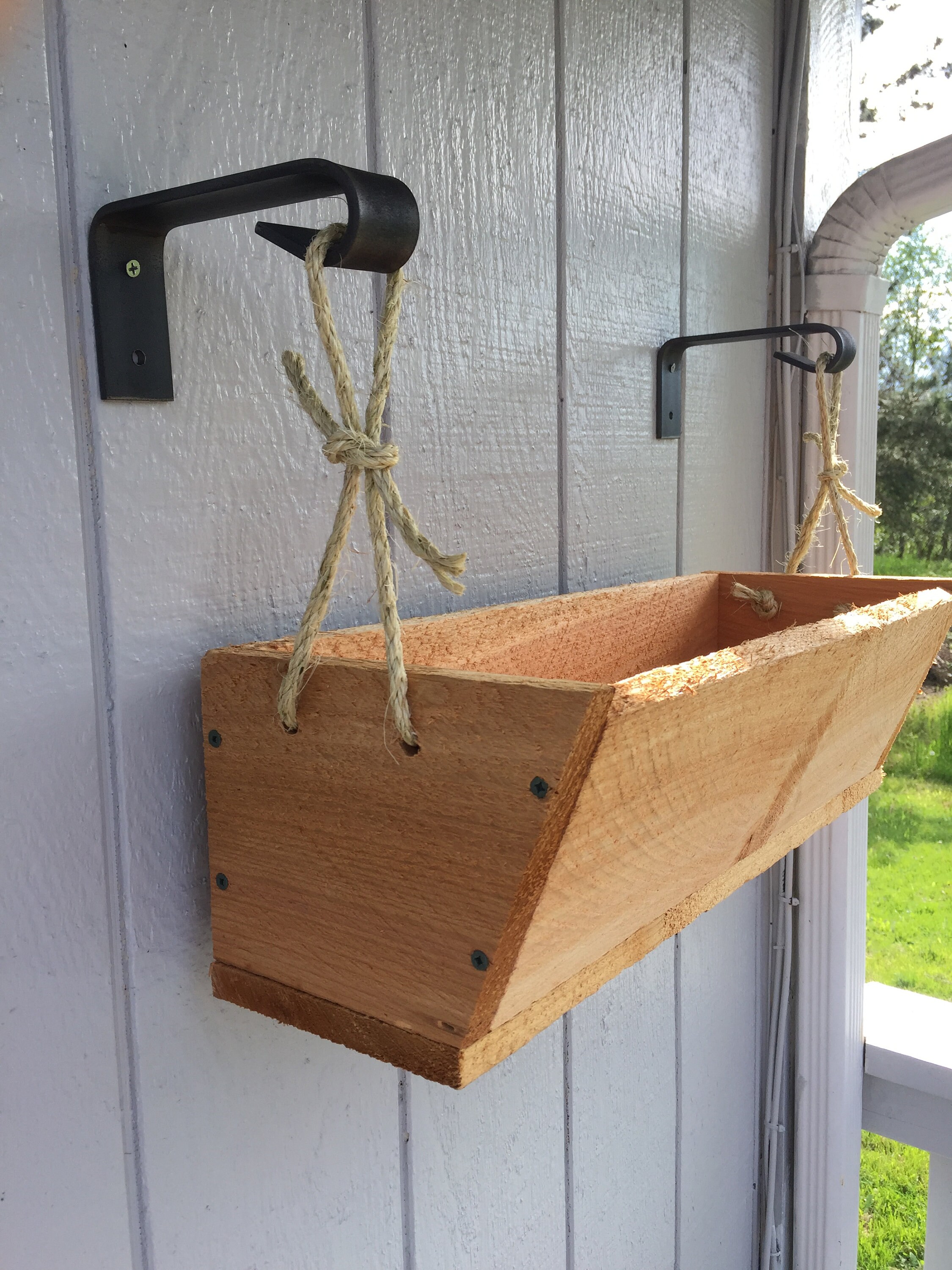 Basket / Flower Wall Hook Hangers