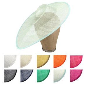 Fabriqué au Royaume-Uni Sinamay large base de fascinator pointu 43 x 34 cm - HA036