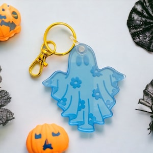 Acrylic Ghost Keychain, Halloween Key chain, Anti Hero Ghost Keyring, Floral Sheet Ghost, Retro Daisy Ghost, Keychains for Backpack