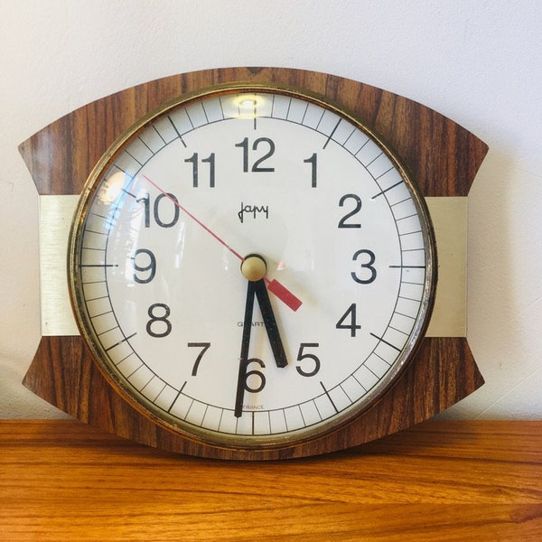 Horloge vintage en formica