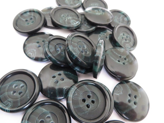 30 pcs Qualité Mock-Horn 4 trous boutons gris foncé et ivoire couleur 20 mm 32 l 30 pcs Qualité Mock-Horn 4 trous boutons gris foncé et ivoire couleur 20 mm 32 l