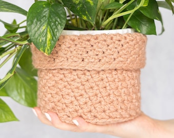 Houseplant Pot Cozy Crochet Pattern | Easy Plant Pot Cover