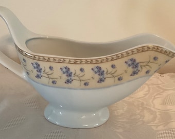 Heritage Mint Enchanted Garden Gravy Boat