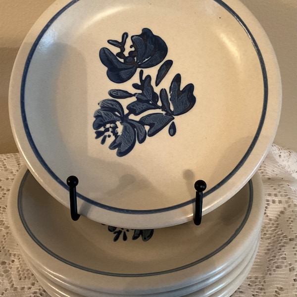 Pfaltzgraff Yorktowne Bread, Dessert Plates Set of 6