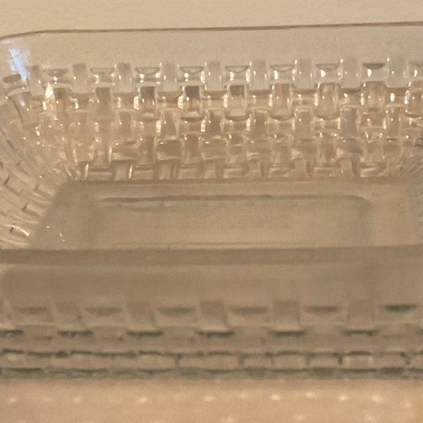 Anchor Hocking Basket Weave Clear Baking Dish, 8”x8”, 2 QT.