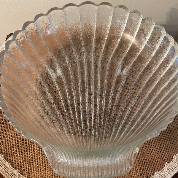Vintage Seashell Clear Glass Serving Dish