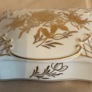 Hand Painted Ceramic Gold and White Jewelry Trinket Box