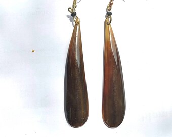 African; bone; horn; brown; pewter; chain; bib;