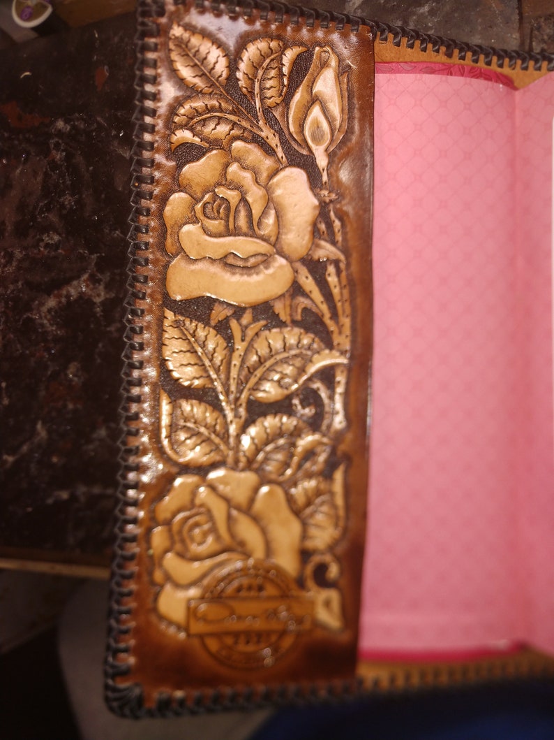 Lady Rose Bible Cover with Diablo Buckle Please read item details before you order. MEASUREMENTS REQUIRED Height, Width, Thickness image 3