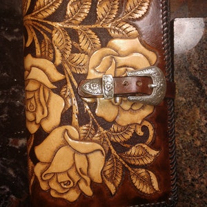 Lady Rose Bible Cover with Diablo Buckle Please read item details before you order. MEASUREMENTS REQUIRED Height, Width, Thickness image 1