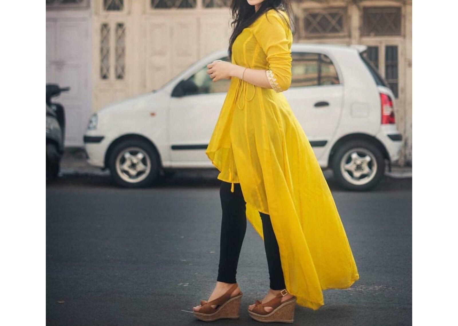 tunic #yellow #cheerful #cotton #chic #casual #daywear #everyday #kurti  #women #fashion #Fabindia | Kurti with jeans, Fitness fashion outfits,  Short kurti designs