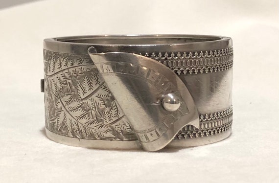 Victorian 1882 English Silver Aesthetic Corset Ban