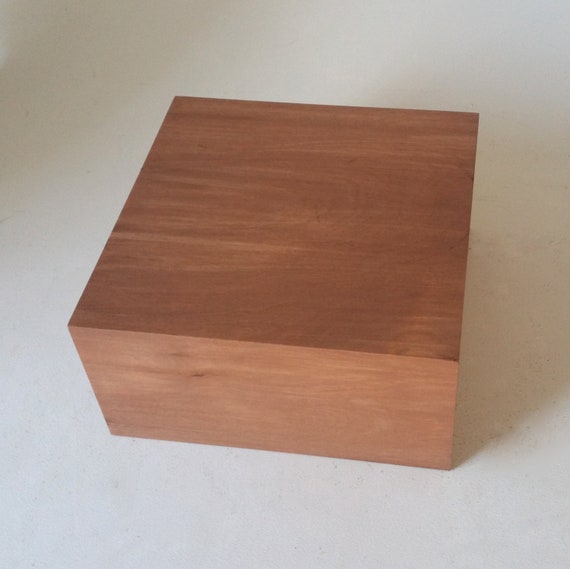 dolls house plinth stand