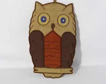 Decorative Owl Coaster or Pot Holder, Owl Collectible