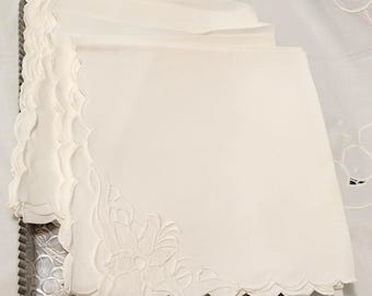 Vintage Solid White Cotton Napkins, Embroidered Lilly, Set of 10